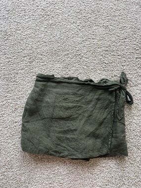 Christian Siriano 100% Linen Mini Skort